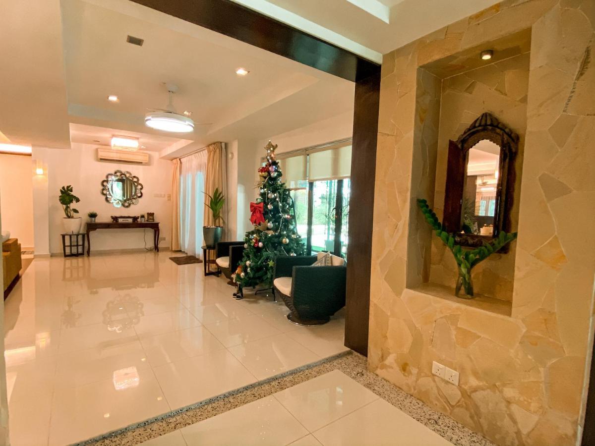 12Haven Stunning Seaside Luxury Villa Pd With Kids Pool Port Dickson Exterior photo