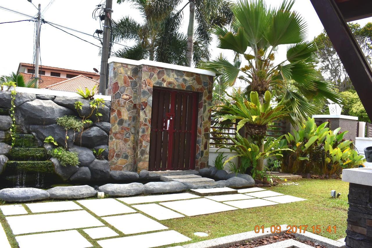 12Haven Stunning Seaside Luxury Villa Pd With Kids Pool Port Dickson Exterior photo